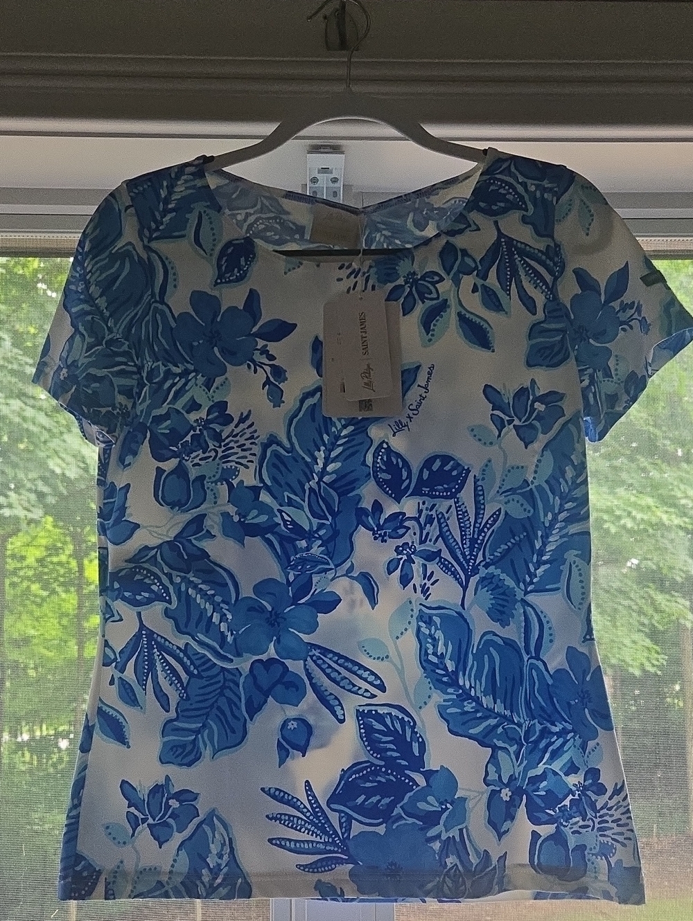 Lilly x Saint James Garde Cote MC Top, Azure Lilly Pulitzer - Picture 7 of 12